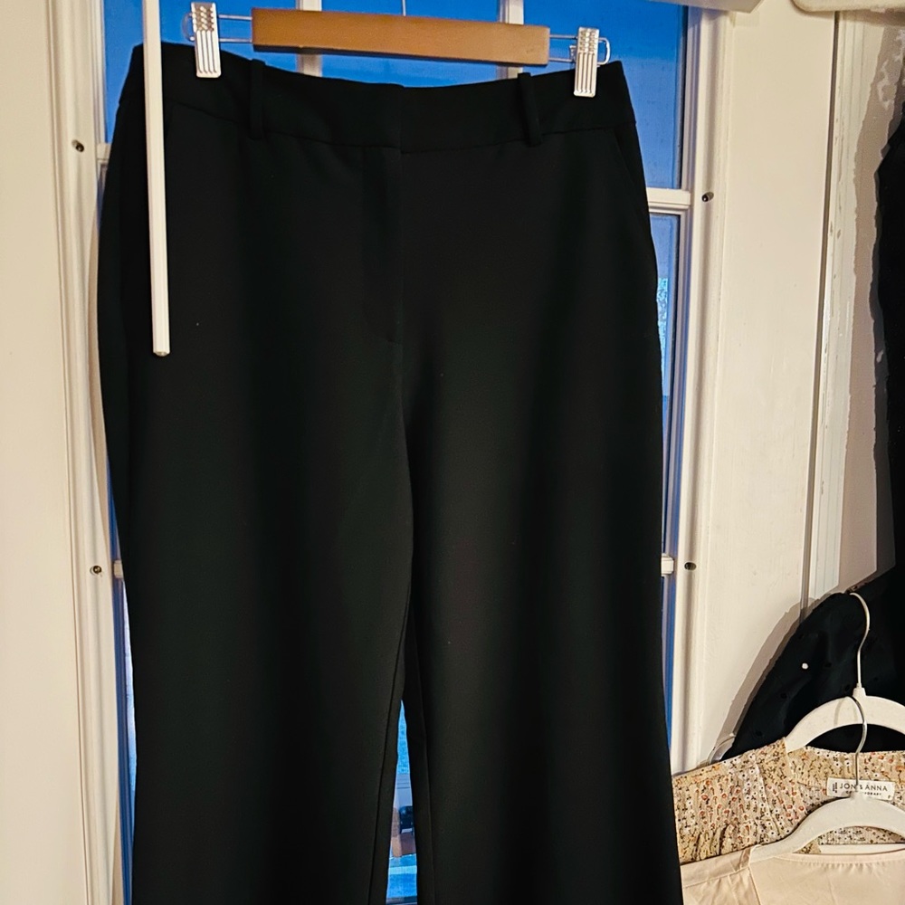 Nice black dressing pants and good condition